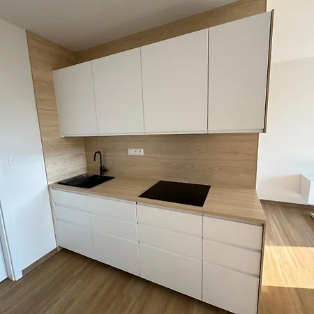 In The City, Slezska Apartment
