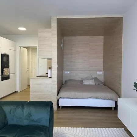 In The City, Slezska Apartment